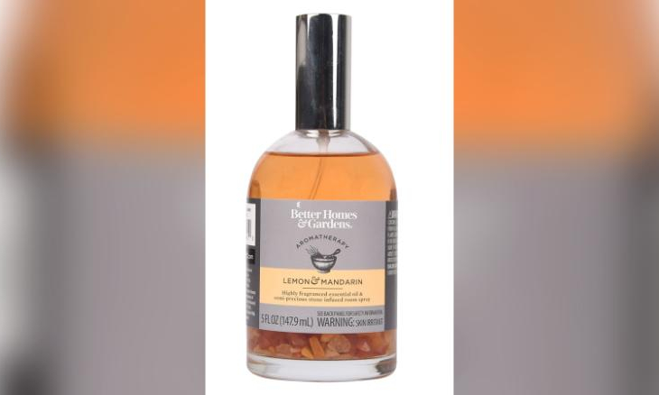 B&iacute; ẩn căn bệnh truyền nhiễm kỳ lạ bắt nguồn từ nước hoa xịt ph&ograve;ng