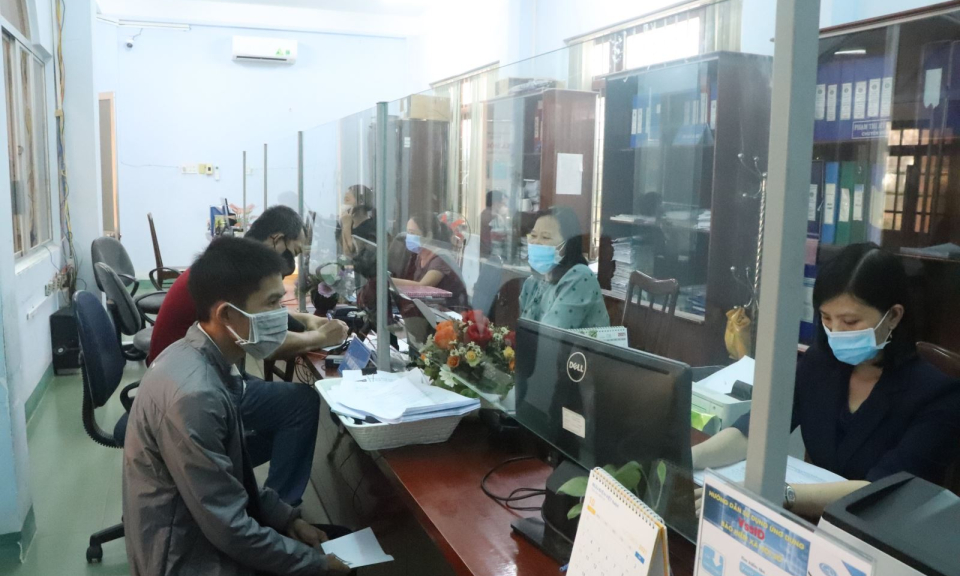 Hướng dẫn x&aacute;c định đối tượng hưởng hỗ trợ từ Quỹ bảo hiểm thất nghiệp