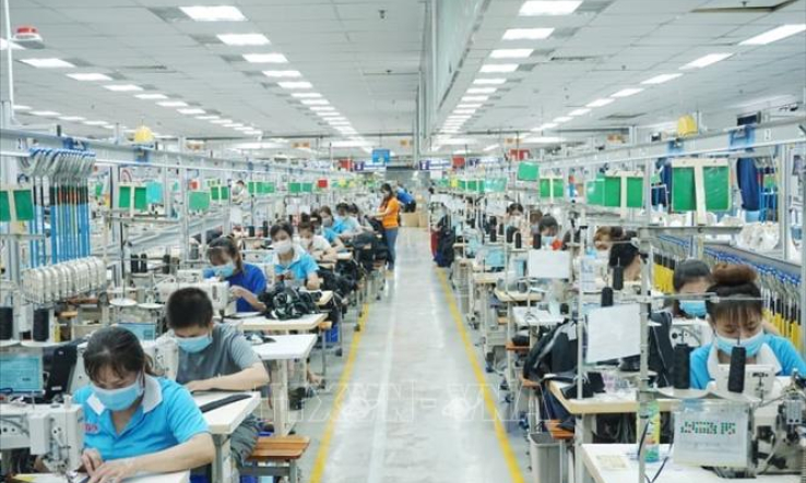 Gần 90% doanh nghiệp B&igrave;nh Dương phục hồi lại sản xuất sau dịch