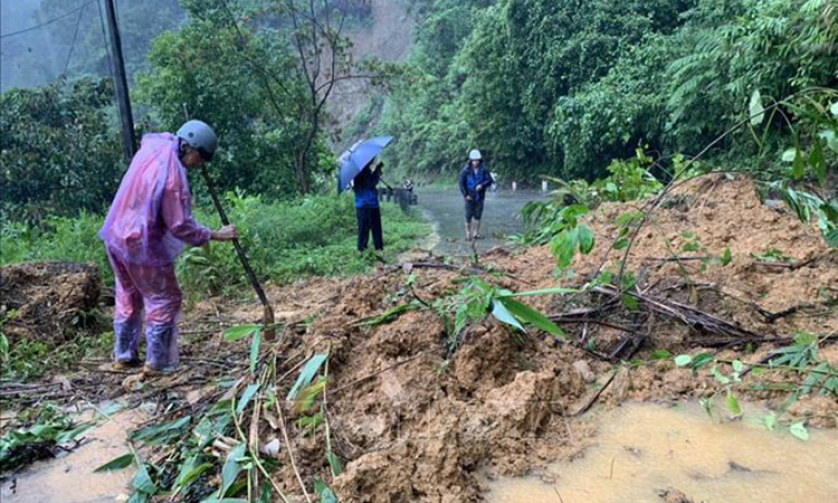 Thời tiết ng&agrave;y 28/10: Kh&ocirc;ng kh&iacute; lạnh tăng cường, Bắc Bộ v&agrave; Bắc Trung Bộ trời chuyển lạnh