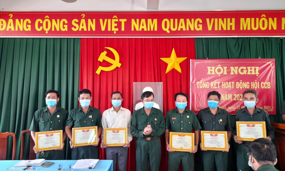 T&acirc;n Thạnh tổng kết c&ocirc;ng t&aacute;c Hội CCB năm 2021