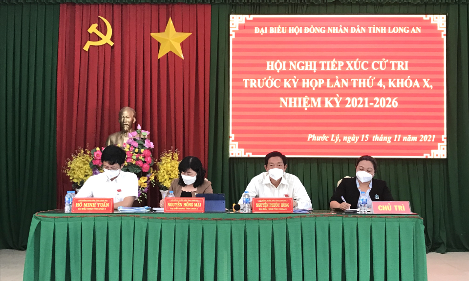 HĐND tỉnh tiếp x&uacute;c cử tri tại Cần Giuộc