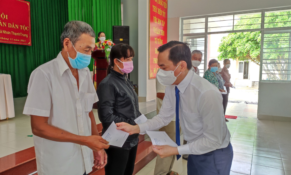 T&acirc;n An: ng&agrave;y hội đo&agrave;n kết to&agrave;n d&acirc;n