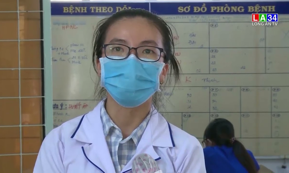 Nhiễm bệnh khi l&agrave;m nhiệm vụ, y b&aacute;c sĩ vẫn ki&ecirc;n cường c&ugrave;ng bệnh nh&acirc;n chiến đấu dịch Covid-19