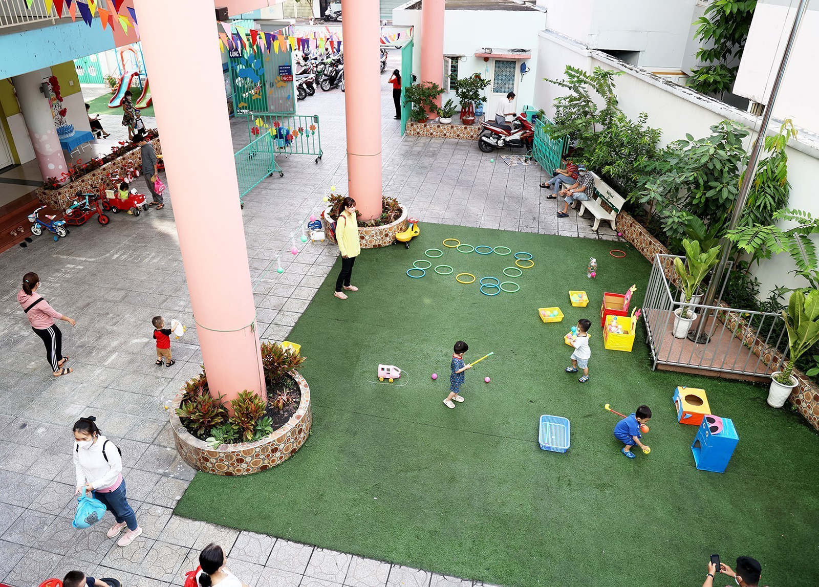 Ảnh với chú thích