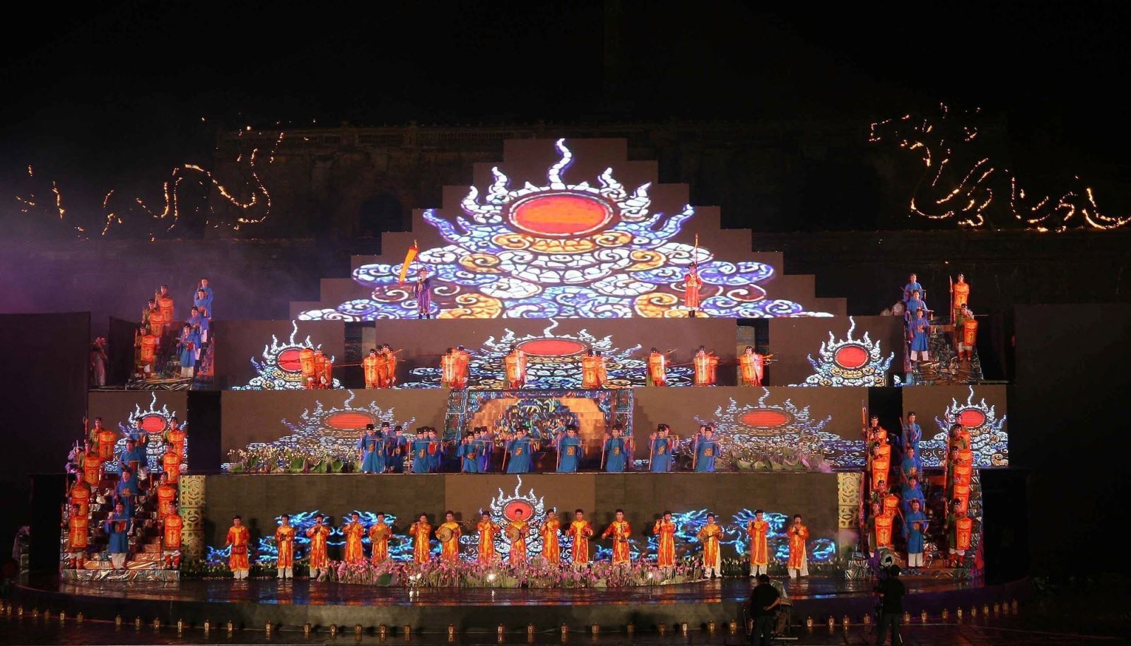 Ảnh với chú thích