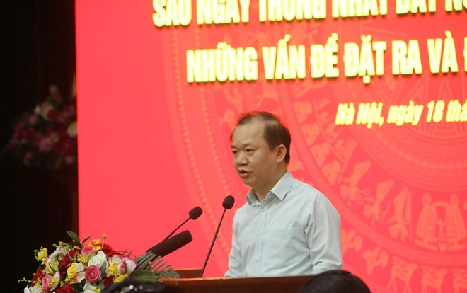 Phó Giáo sư-Tiến sỹ Bùi Hoài Sơn, Ủy viên chuyên trách Ủy ban Văn hóa và Giáo dục của Quốc hội. (Ảnh: PV/Vietnam+)