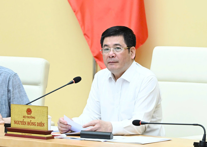 Bộ trưởng Nguyễn Hồng Diên gợi mở các giải pháp để thúc đẩy xuất khẩu bền vững. (Ảnh: PV/Vietnam+)