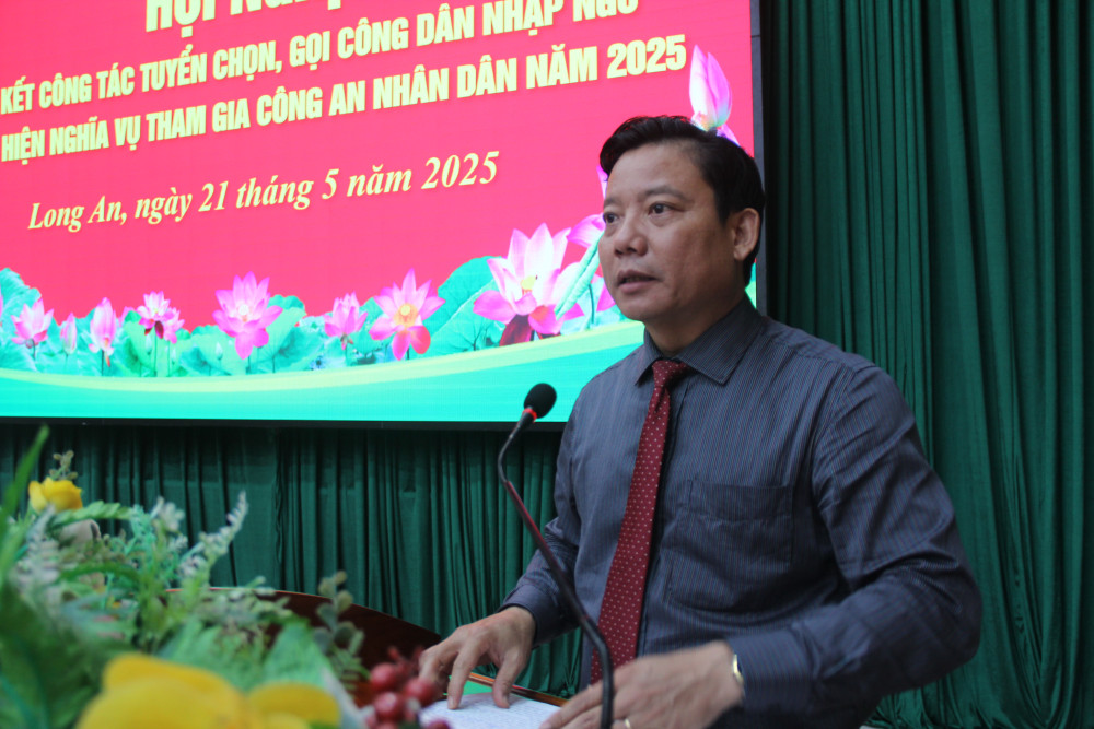 Phó chủ tịch UBND tỉnh - Phạm Tấn Hòa phát biểu kết luận hội nghị