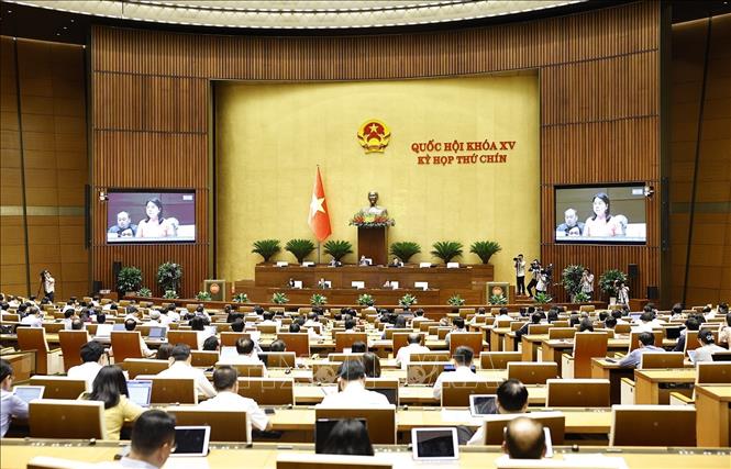 Phiên thảo luận tại hội trường về dự án Luật Cán bộ, công chức (sửa đổi) chiều 14/5