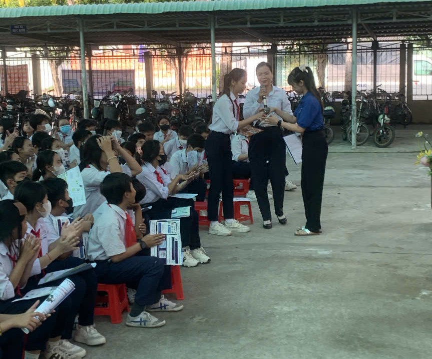 Tổ chức cuộc thi tìm hiểu về sử dụng điện