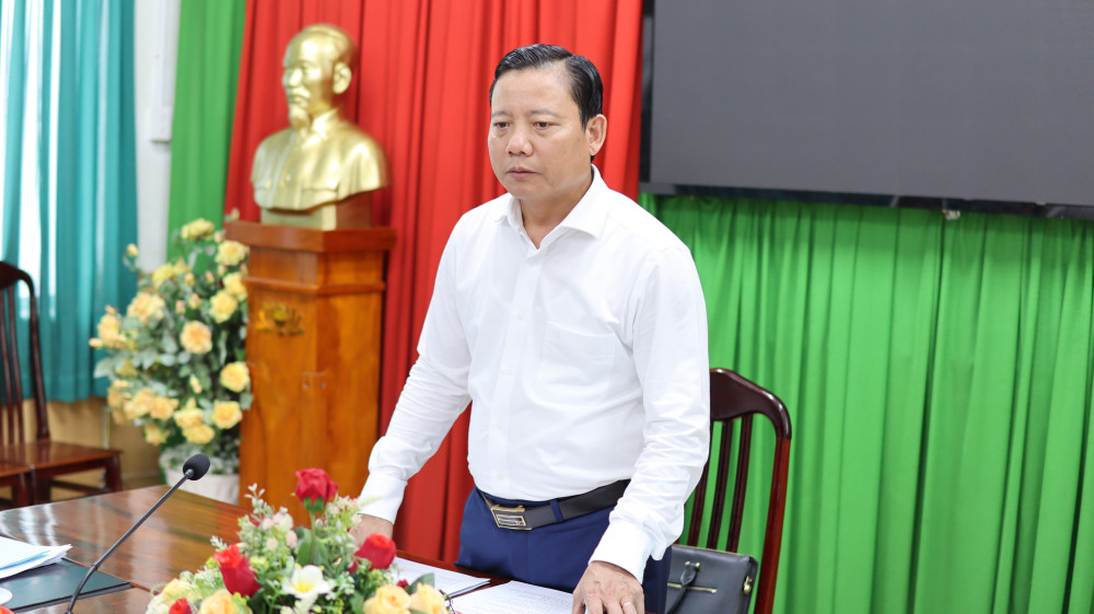 Phó Chủ tịch UBND tỉnh Tây Ninh Phạm Tấn Hoà phát biểu chỉ đạo tại buổi làm việc