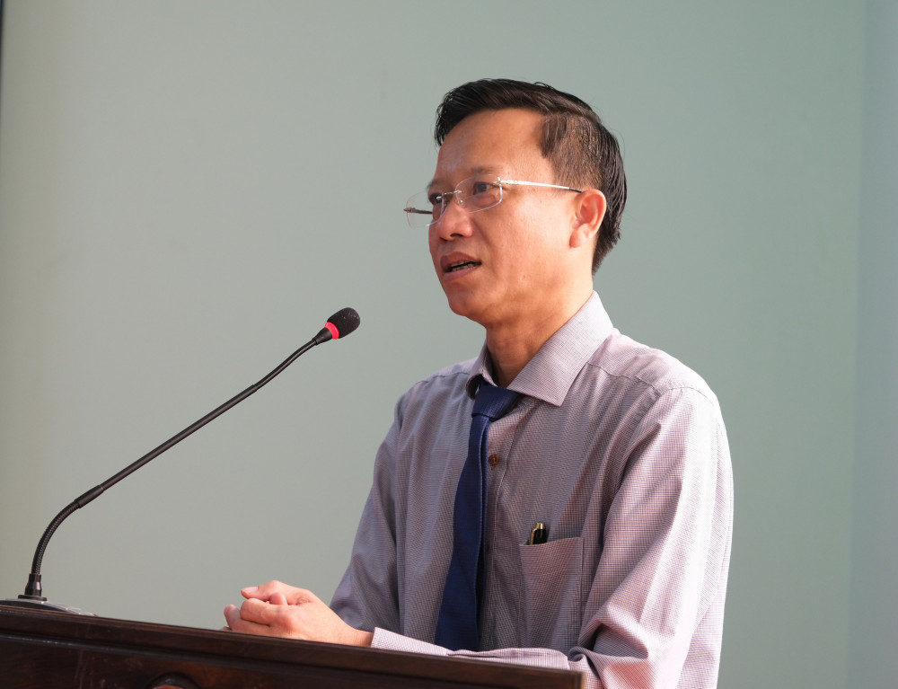 Giám đốc Sở Văn hoá, Thể thao và Du lịch - Trần Anh Minh phát biểu tại hội nghị