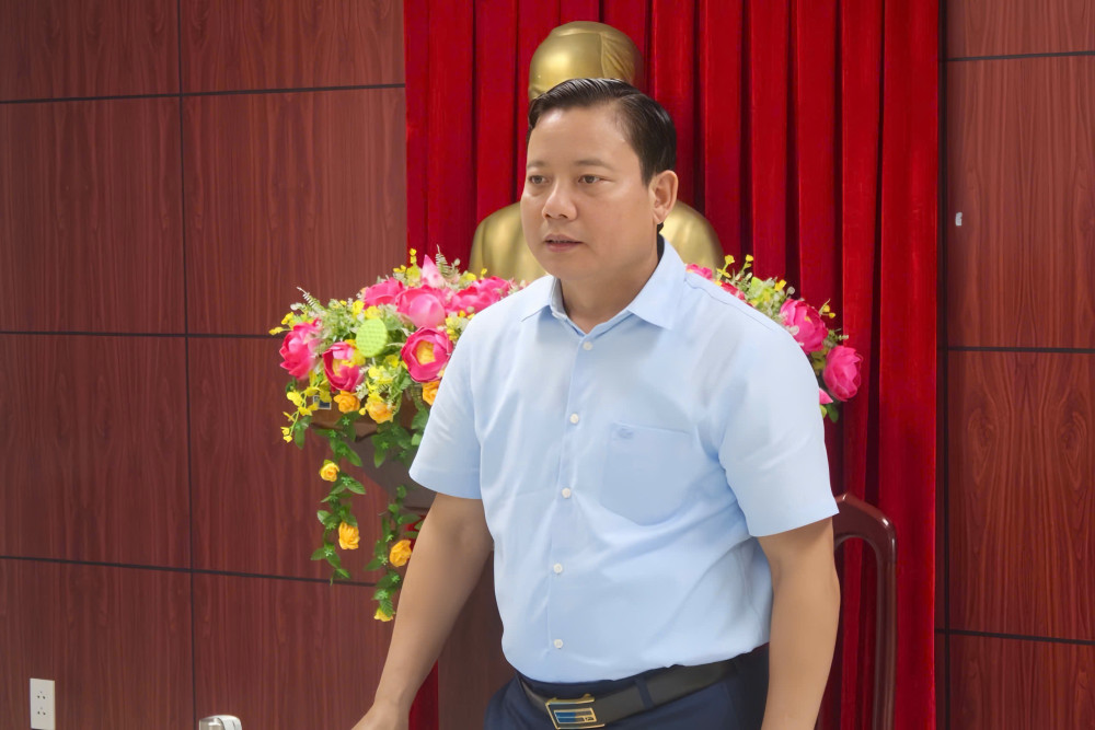 Phó Chủ tịch UBND tỉnh - Phạm Tấn Hòa phát biểu tại buổi làm việc