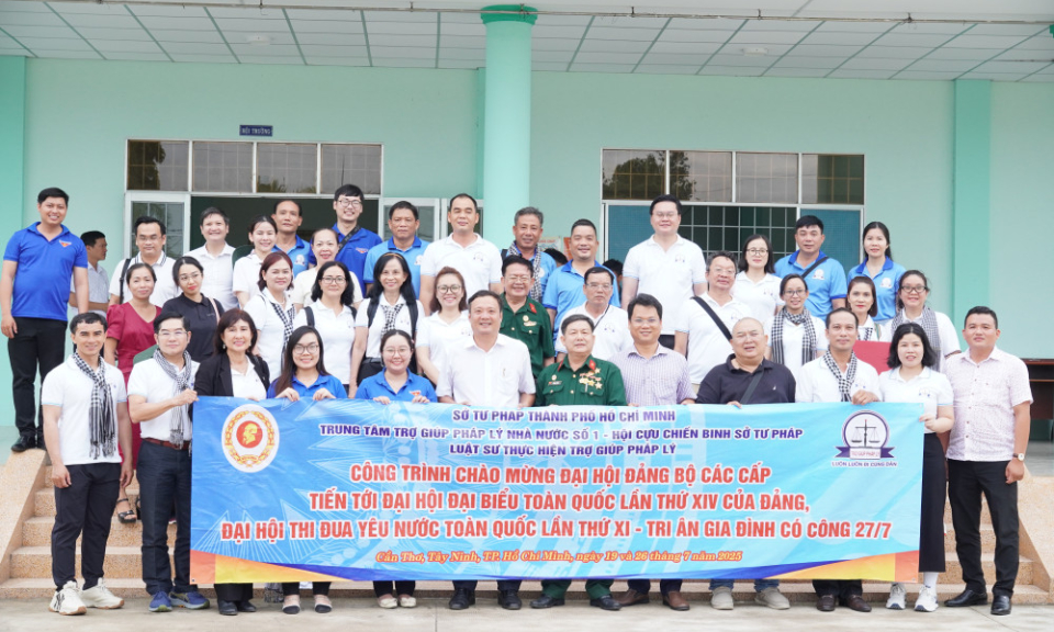 Sở Tư ph&aacute;p TP.HCM thực hiện c&ocirc;ng t&aacute;c an sinh x&atilde; hội tại x&atilde; Nhựt Tảo