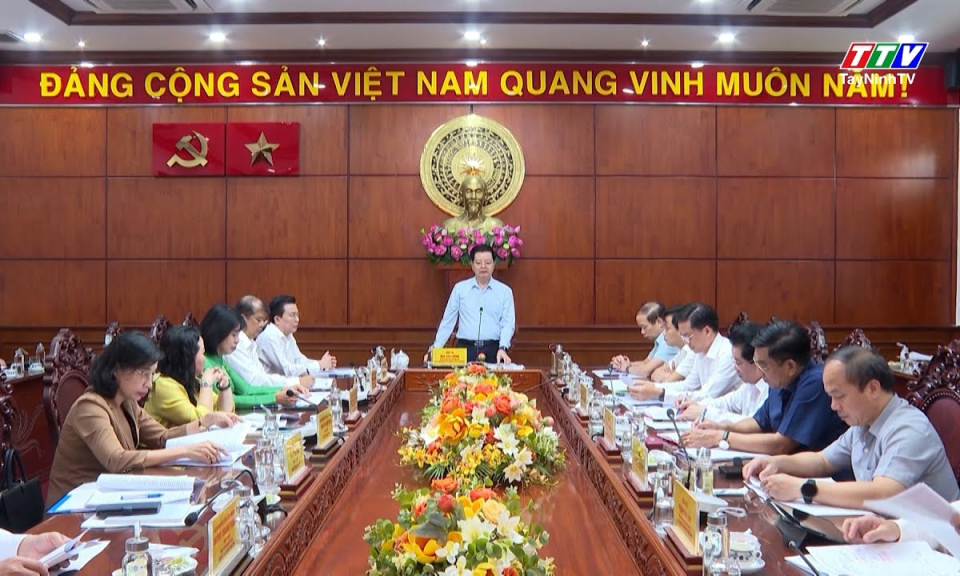 Ph&oacute; Thủ tướng Ch&iacute;nh phủ l&agrave;m việc với Ban Thường vụ Tỉnh ủy T&acirc;y Ninh