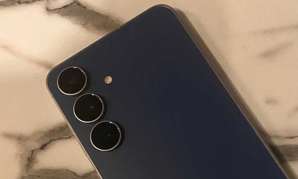 Galaxy S25 FE lộ diện to&agrave;n bộ trước giờ G