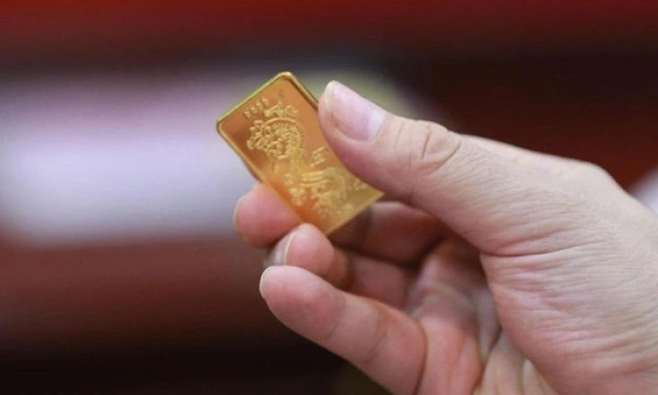 Gi&aacute; v&agrave;ng h&ocirc;m nay 12/9: Lao dốc khiến người mua l&uacute;c đỉnh lỗ 6 triệu đồng