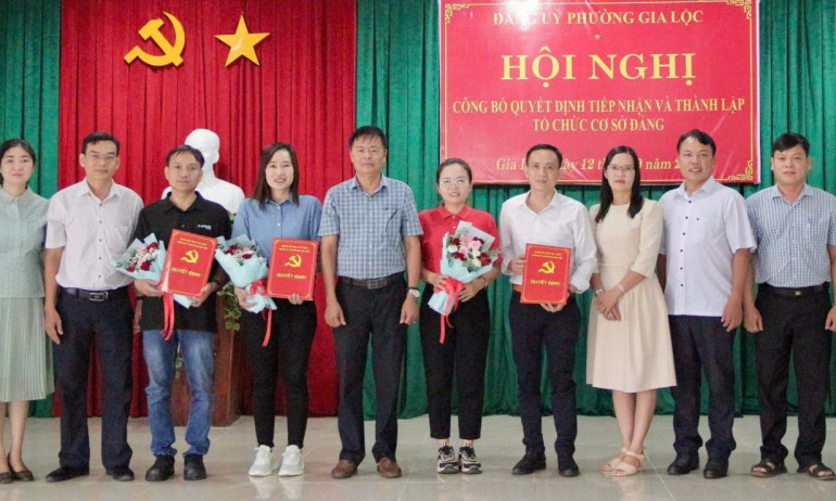 Phường Gia Lộc: Th&agrave;nh lập tổ chức Đảng tại c&aacute;c doanh nghiệp tư nh&acirc;n tr&ecirc;n địa b&agrave;n