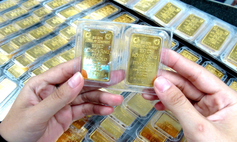 Gi&aacute; v&agrave;ng h&ocirc;m nay 15/9: Nơi tăng nơi giảm 'ng&oacute;ng' th&ocirc;ng tin l&atilde;i suất từ Mỹ