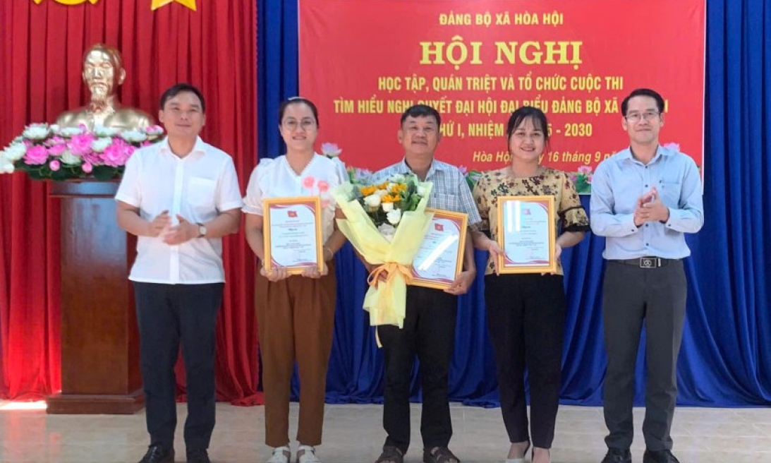 Đảng bộ x&atilde; H&ograve;a Hội ph&aacute;t động Cuộc thi t&igrave;m hiểu Nghị quyết Đại hội đại biểu Đảng bộ x&atilde; nhiệm kỳ 2025-2030