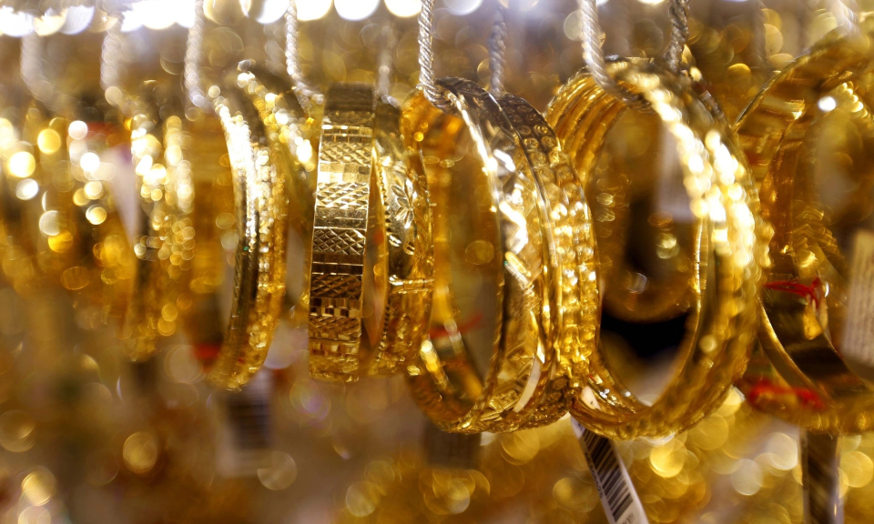 Gi&aacute; v&agrave;ng h&ocirc;m nay 18/9: Đồng loạt giảm sau khi Fed hạ l&atilde;i suất