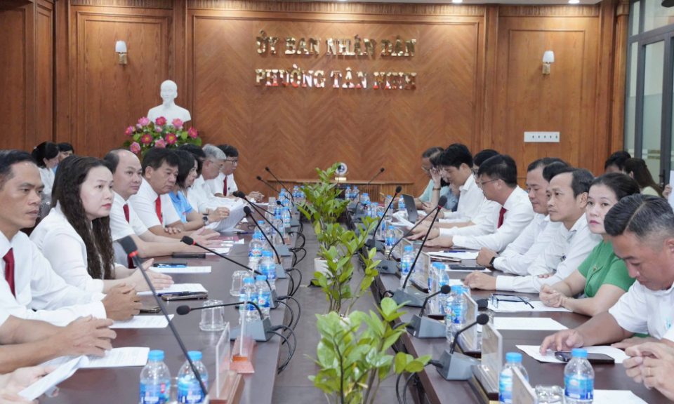 Agribank Chi nh&aacute;nh T&acirc;y Ninh v&agrave; phường T&acirc;n Ninh k&yacute; kết hợp t&aacute;c ph&aacute;t triển bền vững