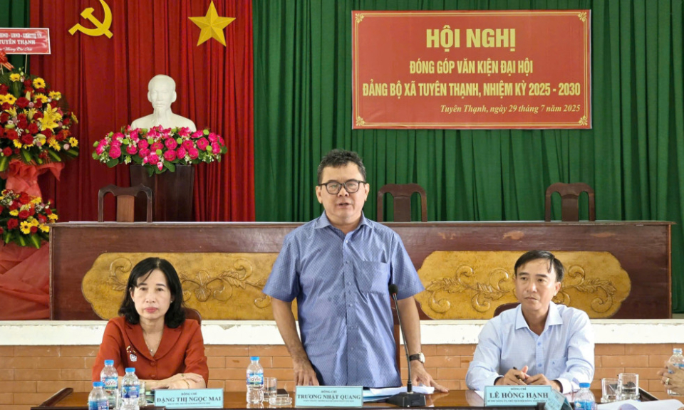 Th&ocirc;ng qua văn kiện Đại hội Đảng bộ x&atilde; Tuy&ecirc;n Thạnh lần thứ I, nhiệm kỳ 2025-2030