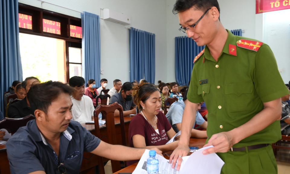 X&atilde; Lương H&ograve;a: Ph&aacute;t huy nội lực x&acirc;y dựng thế trận an ninh Nh&acirc;n d&acirc;n vững chắc