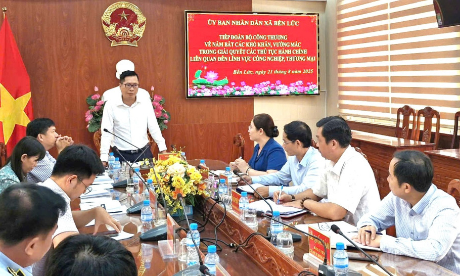 Đẩy mạnh ph&acirc;n cấp, ph&acirc;n quyền, tạo thuận lợi cho doanh nghiệp