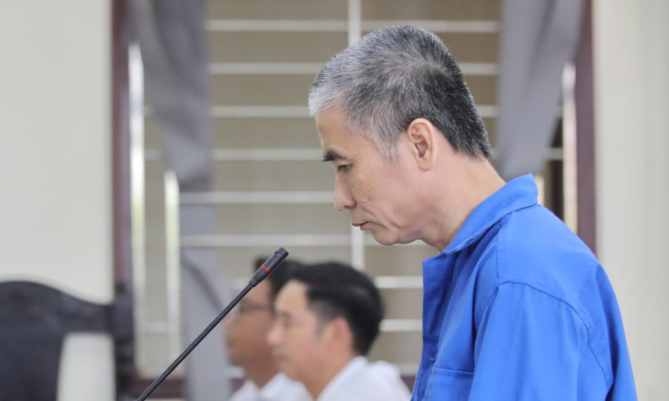 Nguy&ecirc;n Chủ tịch Hội Cựu chiến binh x&atilde; bị phạt 15 năm t&ugrave;