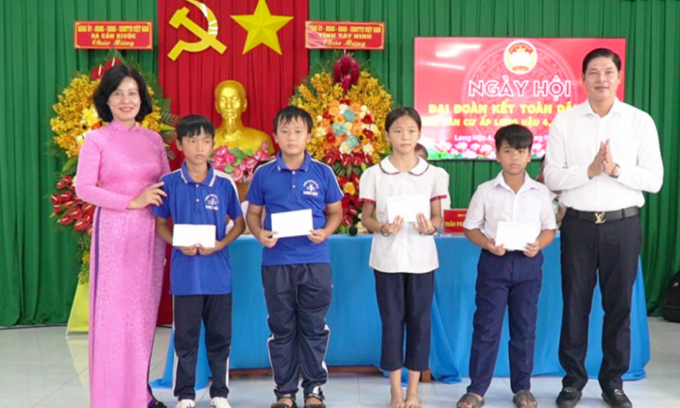 Ấp Long Hậu 4 l&agrave;m điểm tổ chức Ng&agrave;y hội Đại đo&agrave;n kết to&agrave;n d&acirc;n tộc năm 2025