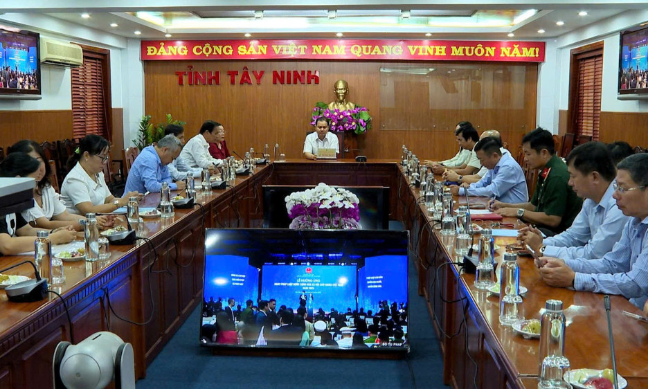 Hội đồng Phối hợp phổ biến, gi&aacute;o dục ph&aacute;p luật Trung ương tổ chức Lễ hưởng ứng Ng&agrave;y Ph&aacute;p luật Việt Nam