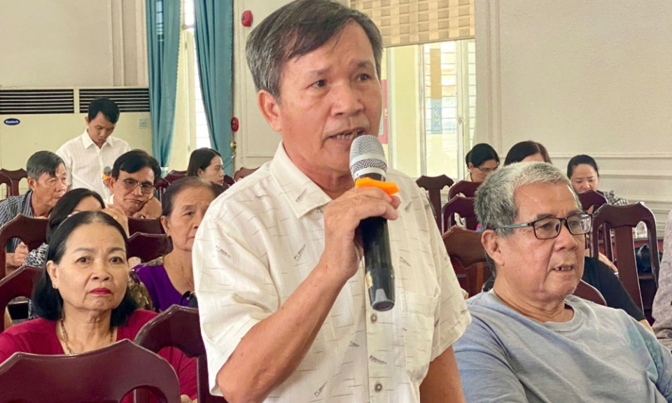 Cử tri phường T&acirc;n Ninh kiến nghị nhiều vấn đề về trật tự đ&ocirc; thị, hạ tầng giao th&ocirc;ng