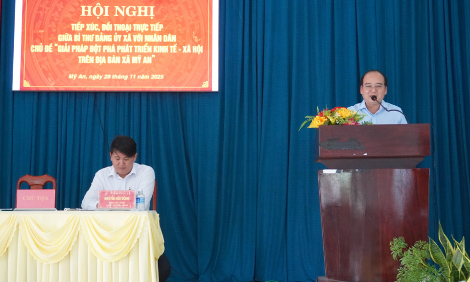 B&iacute; thư Đảng ủy x&atilde; Mỹ An đối thoại với Nh&acirc;n d&acirc;n về giải ph&aacute;p đột ph&aacute; ph&aacute;t triển kinh tế - x&atilde; hội