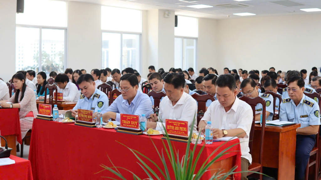 Quang cảnh hội nghị