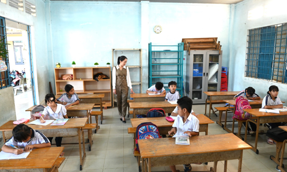 X&atilde; Phước Chỉ: C&aacute;c trường bị ngập lụt đ&atilde; dạy học trở lại