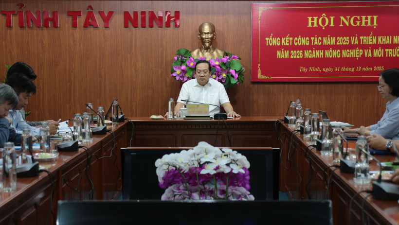 Ng&agrave;nh N&ocirc;ng nghiệp v&agrave; M&ocirc;i trường vượt kh&oacute;,&nbsp;xuất khẩu lần đầu ti&ecirc;n vượt mốc 70 tỉ USD