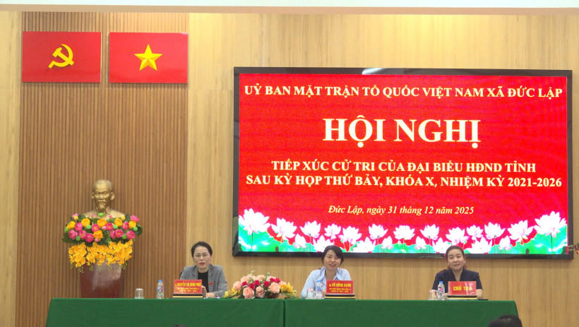 Đại biểu HĐND tỉnh tiếp x&uacute;c cử tri x&atilde; Đức Lập v&agrave; x&atilde; Hậu Nghĩa