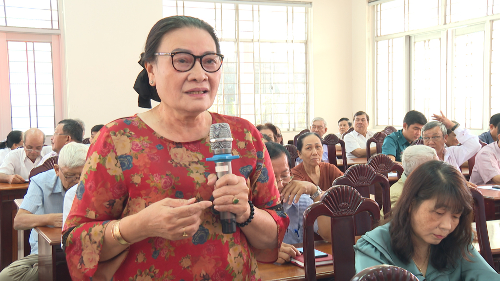 Nhiều cử tri cũng kiến nghị một số nội dung khác