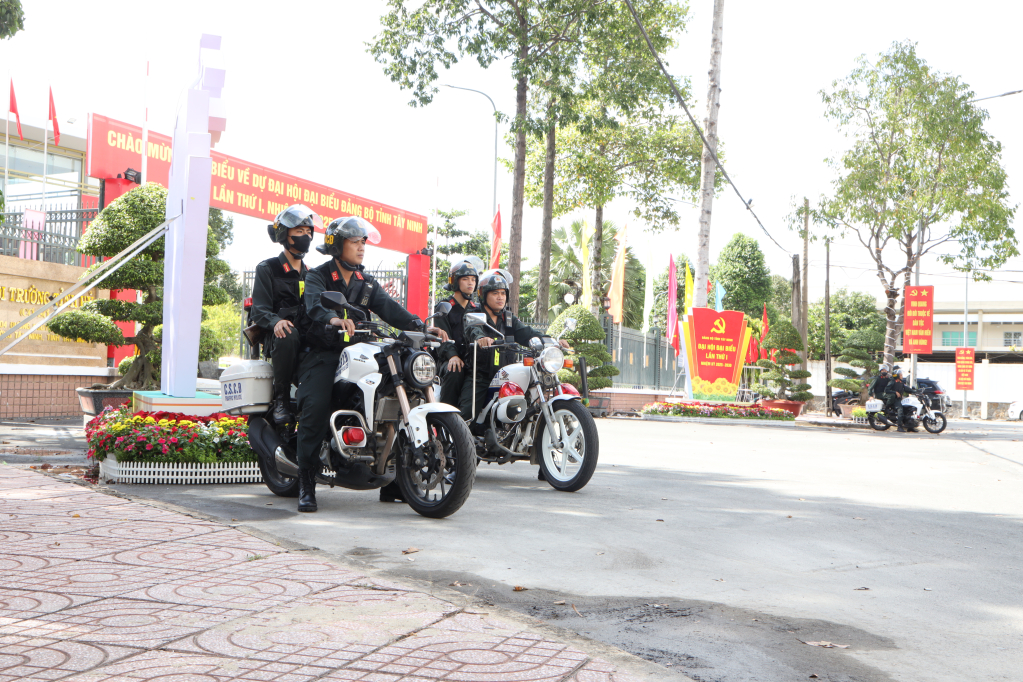 Lực lượng Cảnh sát cơ động tham gia bảo vệ Đại hội đại biểu Đảng bộ tỉnh Tây Ninh lần thứ I, nhiệm kỳ 2025-2030
