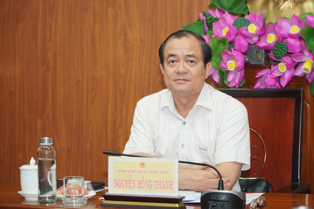 Ủy viên Ban Thường vụ Tỉnh ủy, Phó Chủ tịch UBND tỉnh Nguyễn Hồng Thanh chủ trì tại điểm cầu tỉnh Tây Ninh 