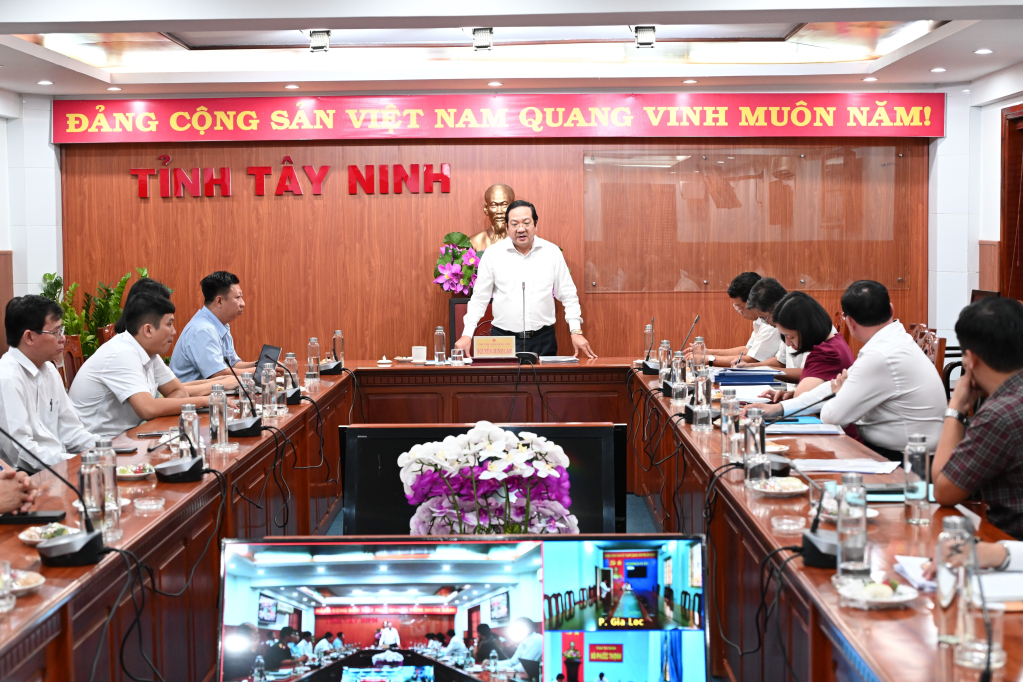 Các đại biểu dự cuộc họp