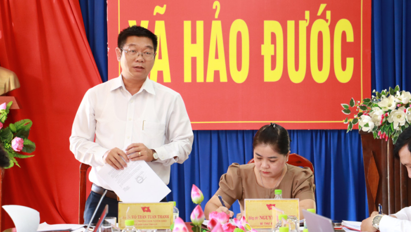 Hội nghị Ban Chấp h&agrave;nh Đảng bộ x&atilde; Hảo Đước lần thứ 12