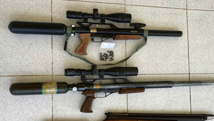 Tuy&ecirc;n truyền, vận động người d&acirc;n tự nguyện giao nộp vũ kh&iacute;, vật liệu nổ