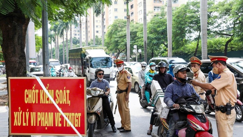 Ng&agrave;y 2/1, ph&aacute;t hiện 3.373 trường hợp vi phạm nồng độ cồn