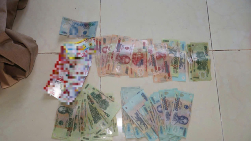 Đề nghị truy tố đối tượng d&ugrave;ng ống sắt đ&aacute;nh nữ nh&acirc;n vi&ecirc;n v&agrave; cướp hơn 25 triệu đồng