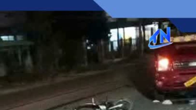 Tai nạn giao th&ocirc;ng giữa xe &ocirc; t&ocirc; kh&aacute;ch và xe đạp đi&ecirc;̣n, 1 người kh&ocirc;ng qua khỏi