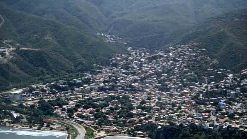 Venezuela c&aacute;o buộc Mỹ tấn c&ocirc;ng v&agrave;o c&aacute;c khu d&acirc;n cư