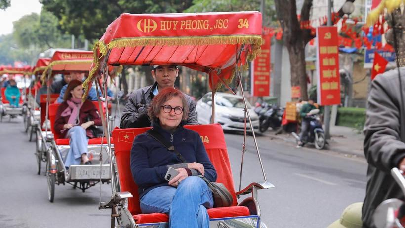 Thời tiết ng&agrave;y 4/1: Bắc Bộ tiếp tục r&eacute;t đậm, v&ugrave;ng n&uacute;i cao c&oacute; nguy cơ băng gi&aacute;